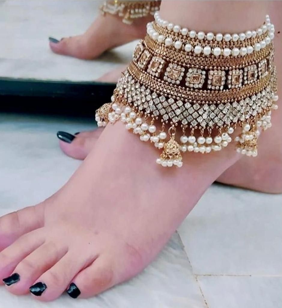 Dimond Jewelry Fancy payal For New Trendding