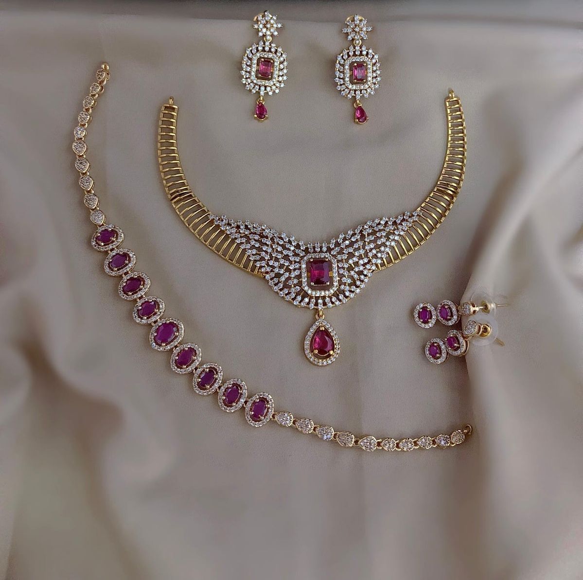 Amareican Dimond Bridal Jewellery Set