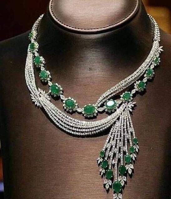 Green Amareican Dimond Bridal Jewellery Set