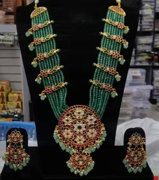 jewellery,choker,necklace,jewellery set,indian wedding jewellery set,Maangalyam/Murukku,south,indian,maharastrian,highquality set for women girls