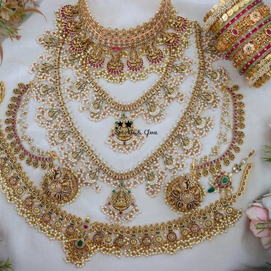 Intricately Carved Idol Design Bridal Full Set