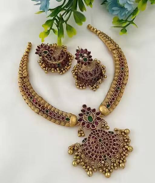 jewellery,choker,necklace,jewellery set,indian wedding jewellery set,Maangalyam/Murukku,south,indian,maharastrian,highquality set for women girls